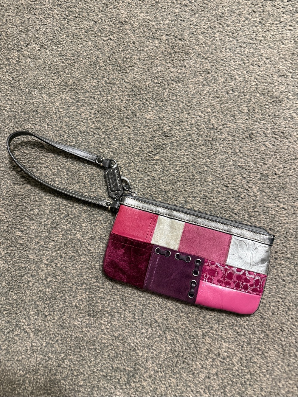 Vintage Coach Pink Patchwork Suede Leather Canvas Zip Wristlet Y2K